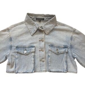 Blue Blush Womens Light Wash Cropped Denim Jacket Small Button Up IB128104